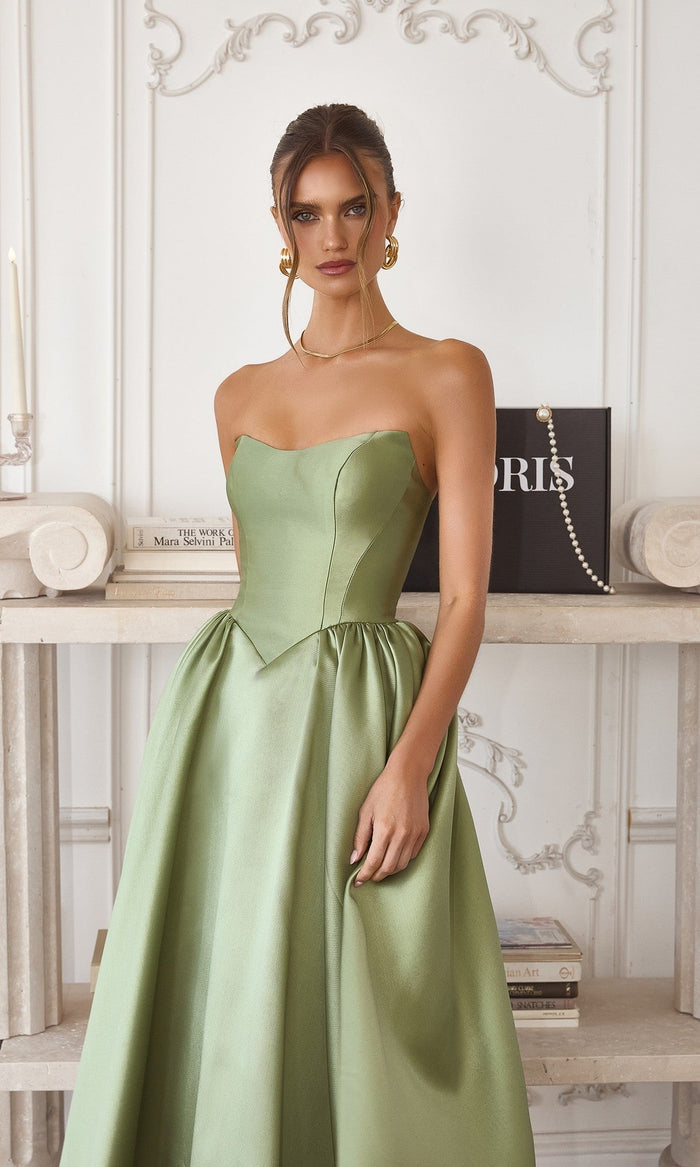 Amoris Long Formal Dress T822