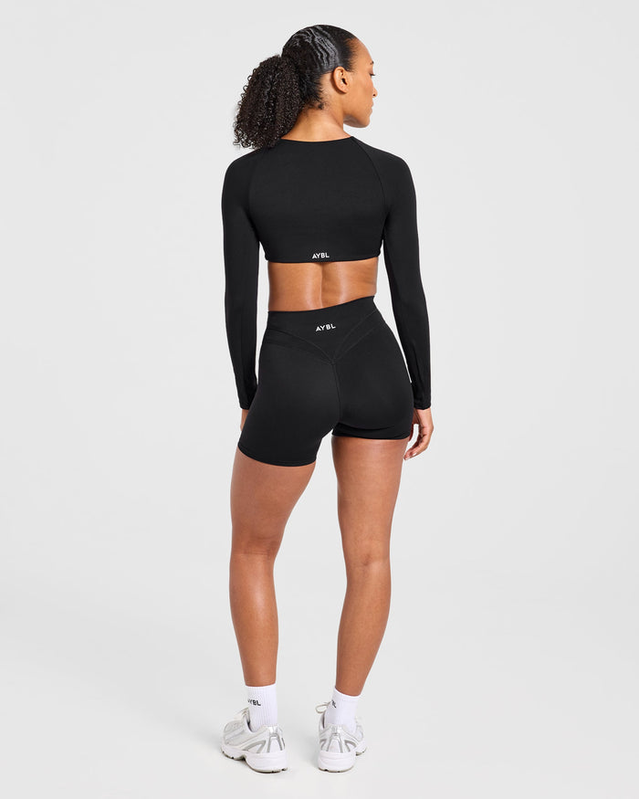 Engage Shorts - Black