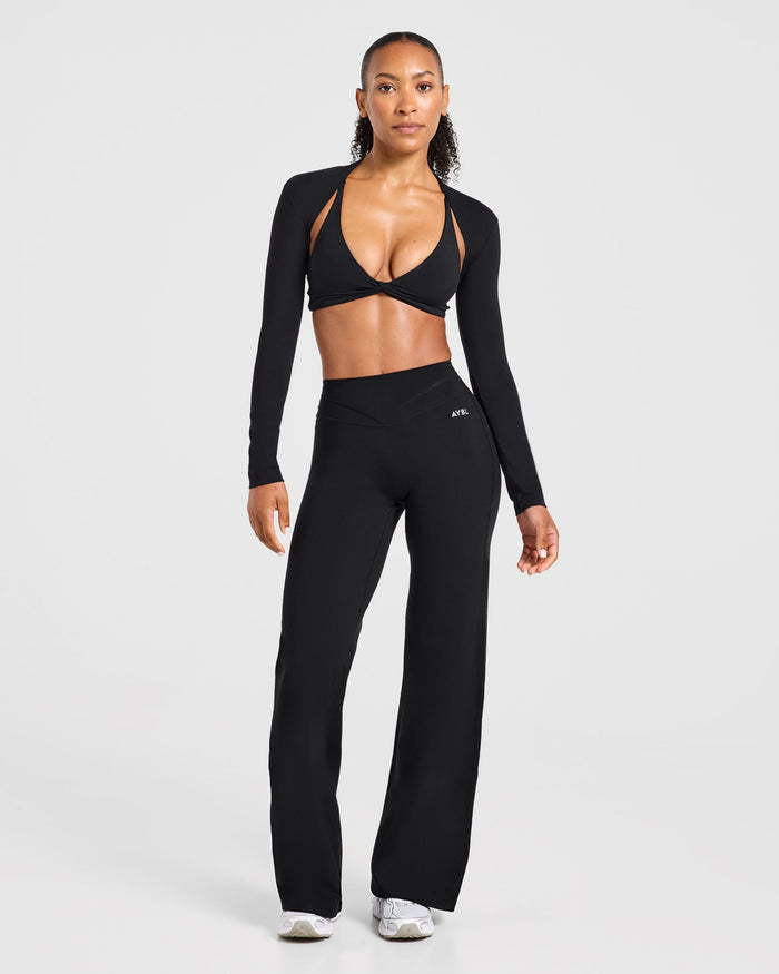 Engage Shrug - Black
