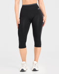 Form Capris - Black