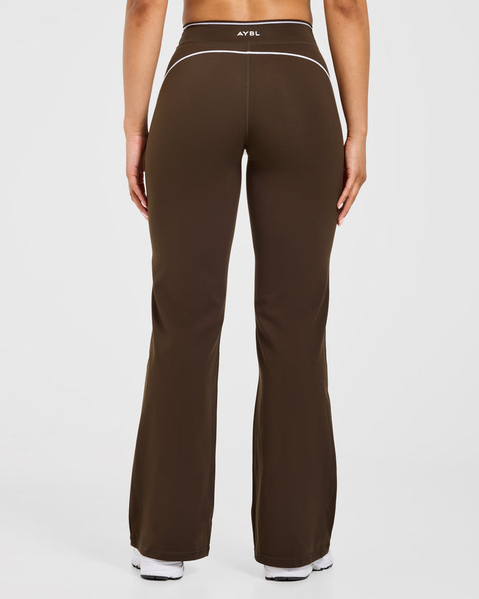 Form Flared Leggings - Coffee Bean