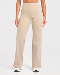 Form Flared Leggings - Mocha
