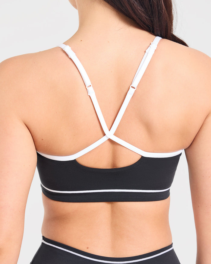Form Sports Bra - Black
